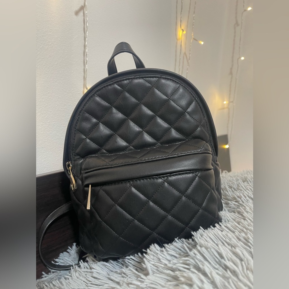 north face camp fuse backpack The Base Box Hello Kitty Backpack, Travel chain webbing offers lash Picasso Shock Blade Vibrating Jig Color:Black - CD-236